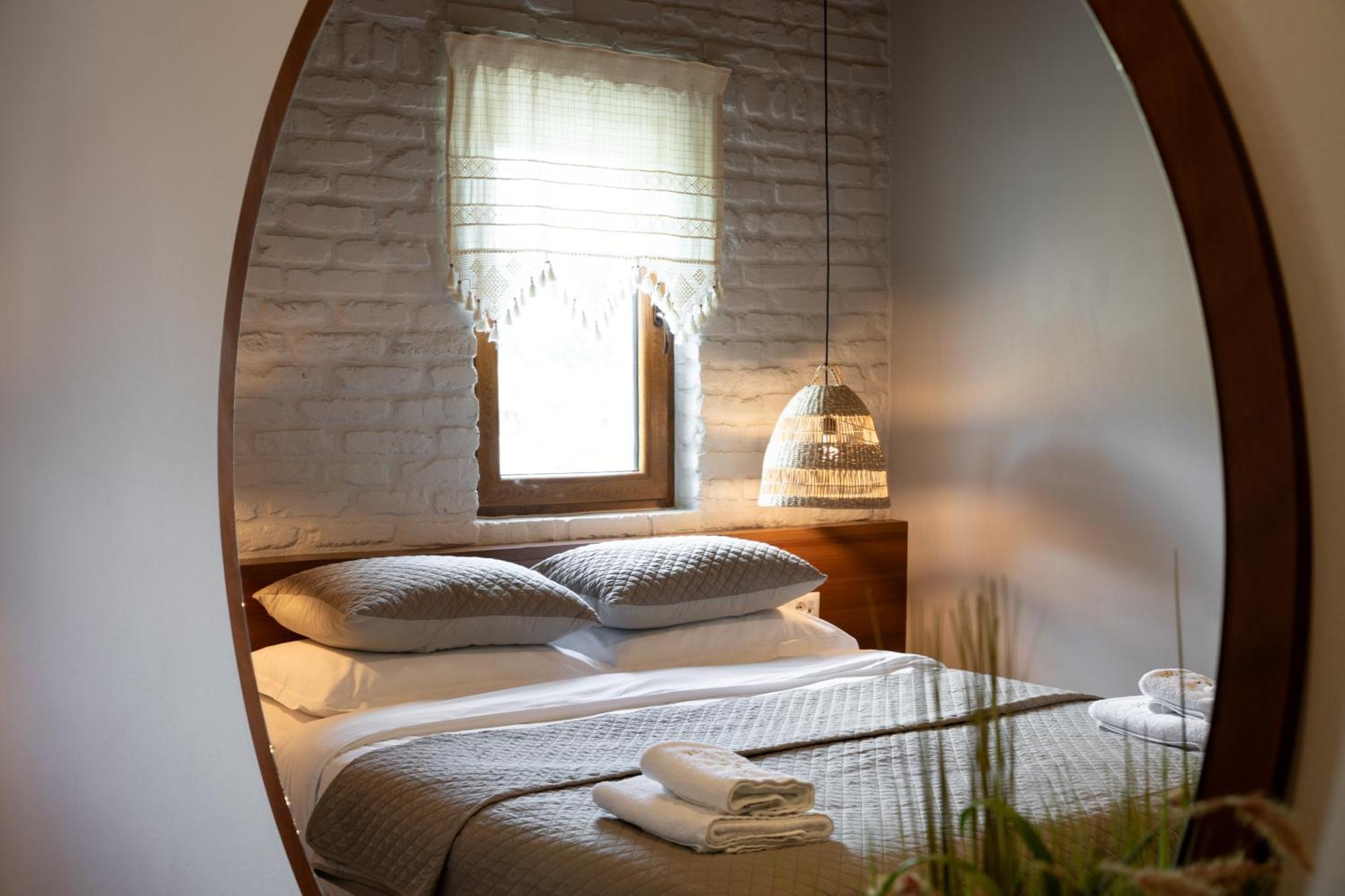 The Stone Sky Hotel Гірокастра Екстер'єр фото
