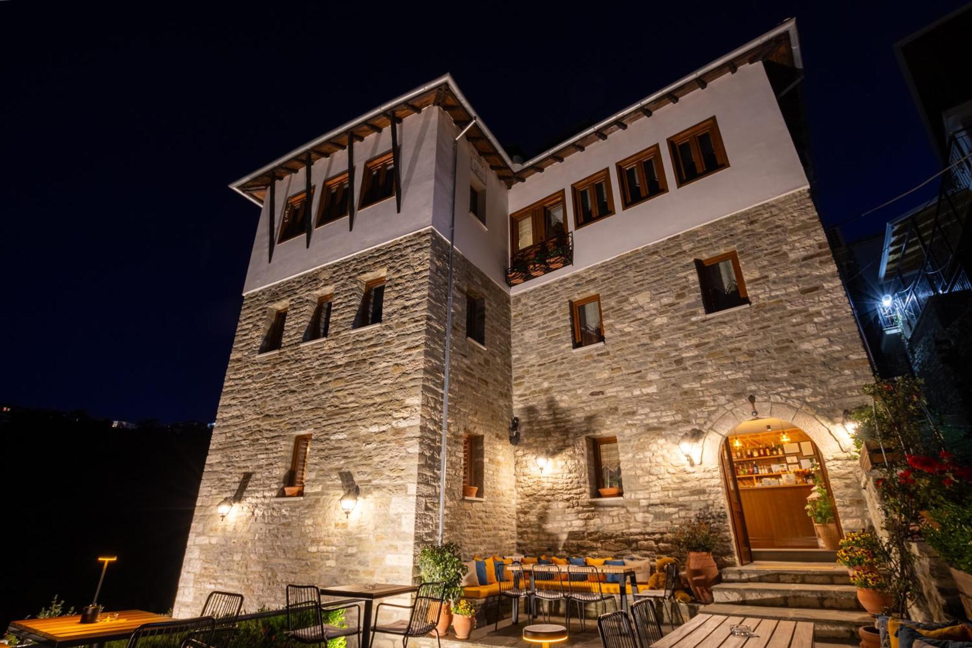 The Stone Sky Hotel Гірокастра Екстер'єр фото