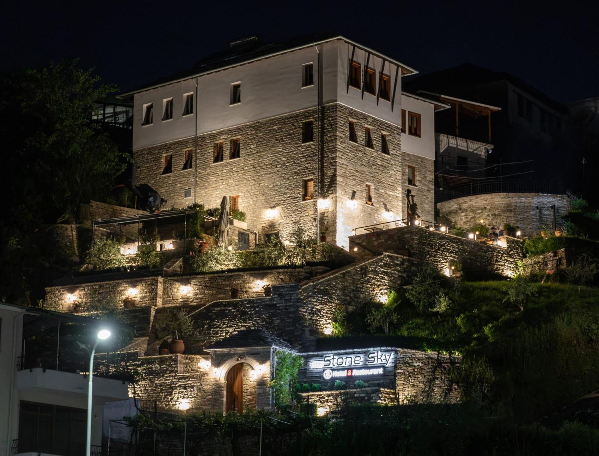 The Stone Sky Hotel Гірокастра Екстер'єр фото
